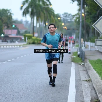 Runner Photo 8812910
