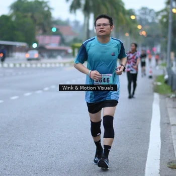 Runner Photo 8812923