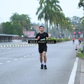 Runner Photo 8812936