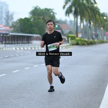 Runner Photo 8812938