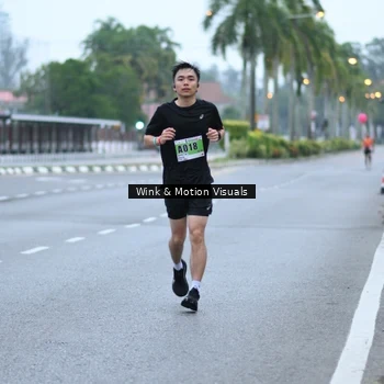 Runner Photo 8812943