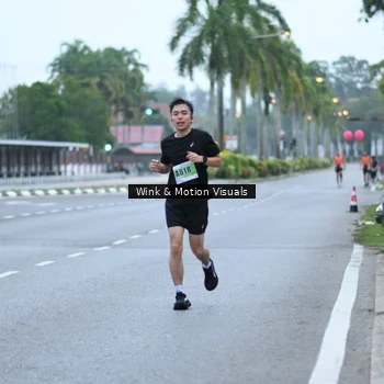 Runner Photo 8812946