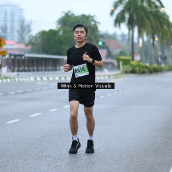 Runner Photo 8812949