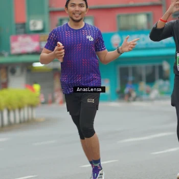 Runner Photo 8812956