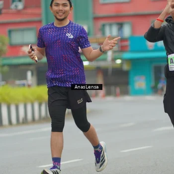 Runner Photo 8812978