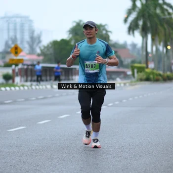 Runner Photo 8812994