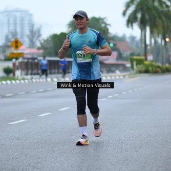 Runner Photo 8813007