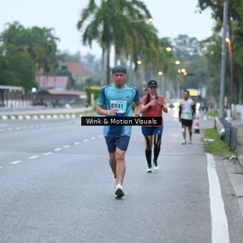 Runner Photo 8813013