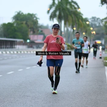 Runner Photo 8813019