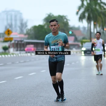 Runner Photo 8813027