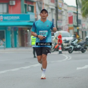 Runner Photo 8813030