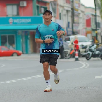 Runner Photo 8813037