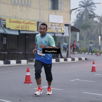 Runner Photo 8813040