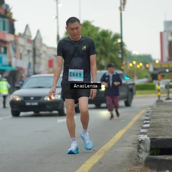 Runner Photo 8813049