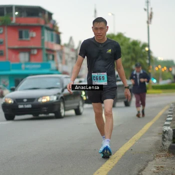Runner Photo 8813076