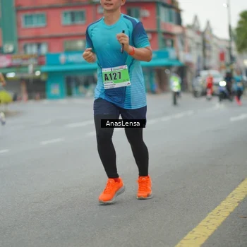Runner Photo 8813137