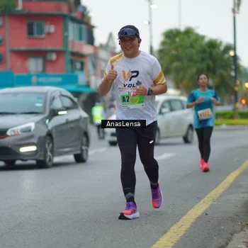 Runner Photo 8813156