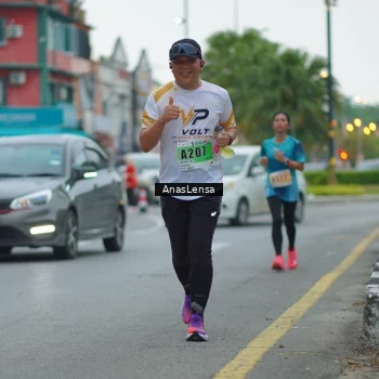 Runner Photo 8813158