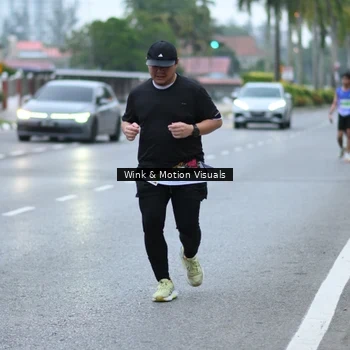 Runner Photo 8813164