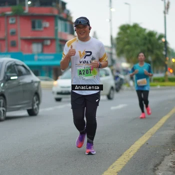 Runner Photo 8813179