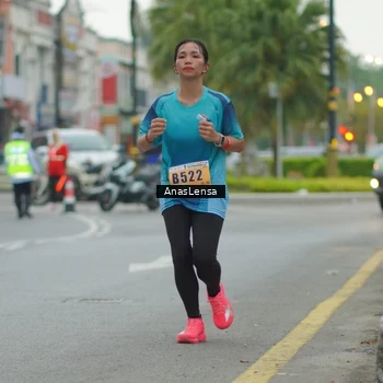 Runner Photo 8813181