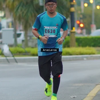 Runner Photo 8813204