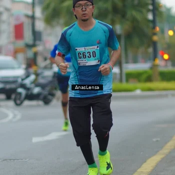 Runner Photo 8813213