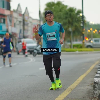 Runner Photo 8813218