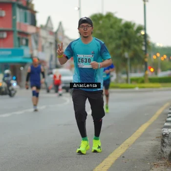 Runner Photo 8813219