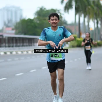 Runner Photo 8813225
