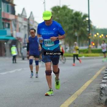 Runner Photo 8813244