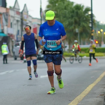 Runner Photo 8813247