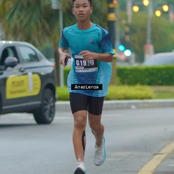 Runner Photo 8813280