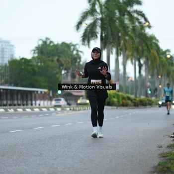 Runner Photo 8813324