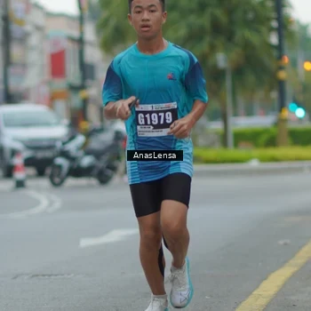 Runner Photo 8813325