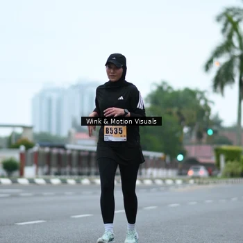 Runner Photo 8813340