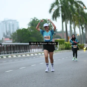 Runner Photo 8813421