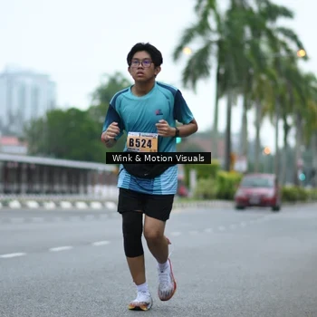 Runner Photo 8813640