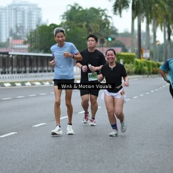 Runner Photo 8813653