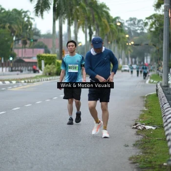 Runner Photo 8813696