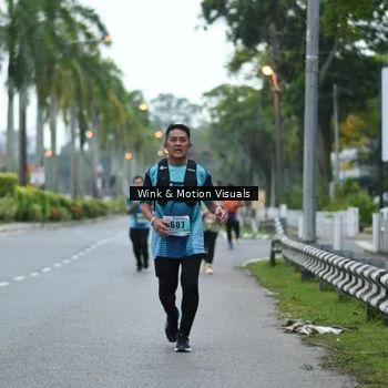 Runner Photo 8813745