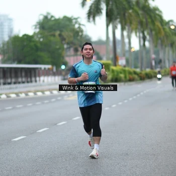 Runner Photo 8813839