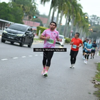 Runner Photo 8813885