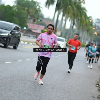 Runner Photo 8813898