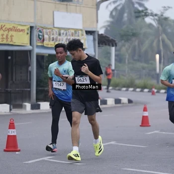 Runner Photo 8813905