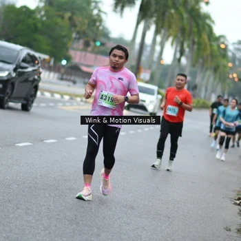 Runner Photo 8813907