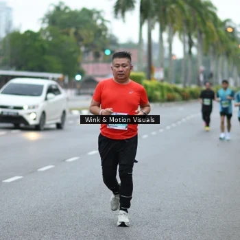 Runner Photo 8813910