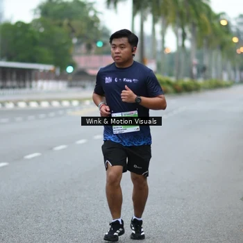 Runner Photo 8813971