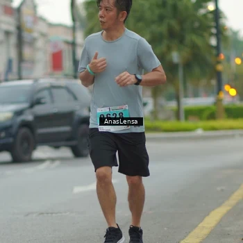 Runner Photo 8813993