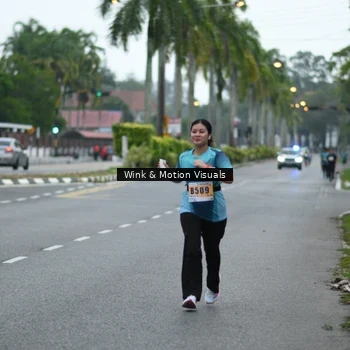 Runner Photo 8814011